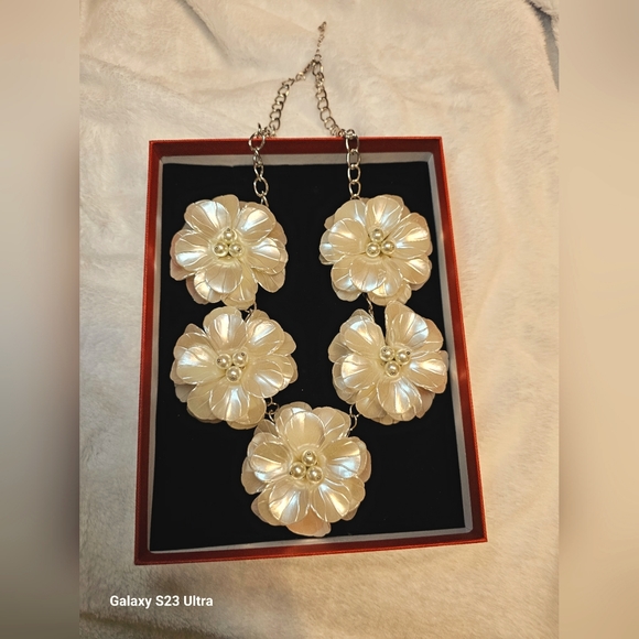 Statement Chucky Necklace - Picture 3 of 7